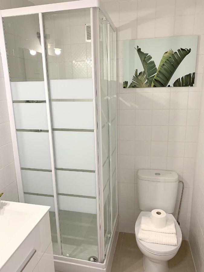 Apartamento 1ª Linea De Mar -Wifi- Aire Acondicionado Эмпуриабрава Экстерьер фото